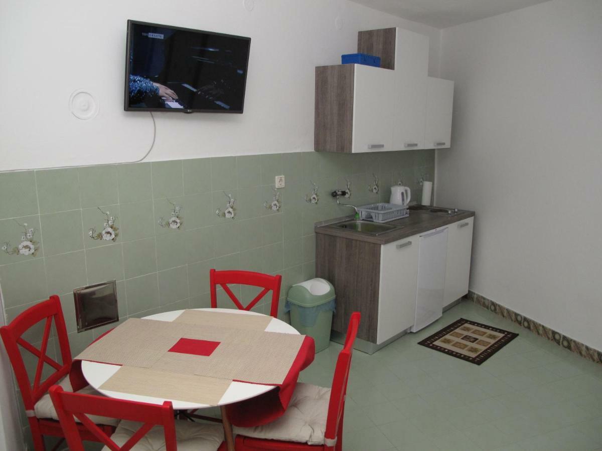 Illy City Centre Apartment Sibenik Bagian luar foto