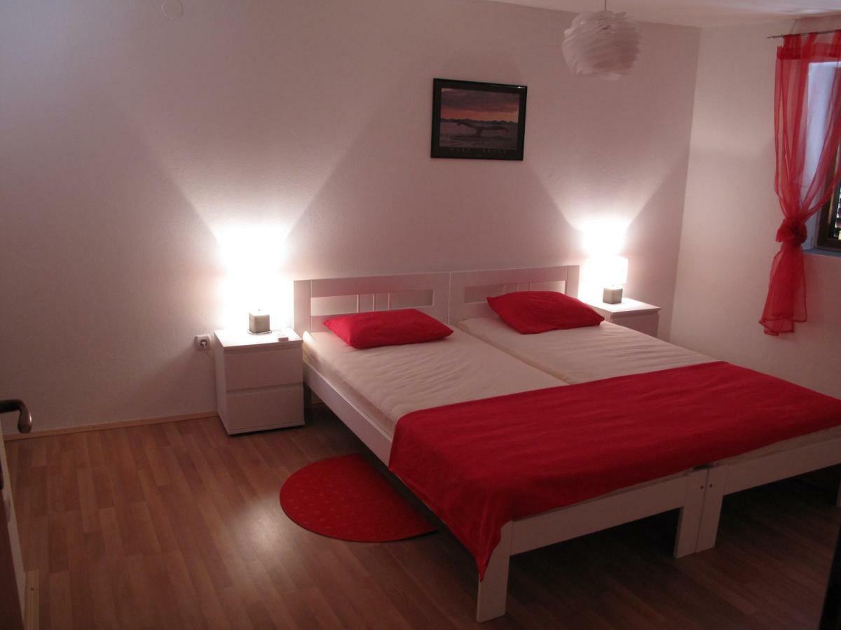 Illy City Centre Apartment Sibenik Bagian luar foto