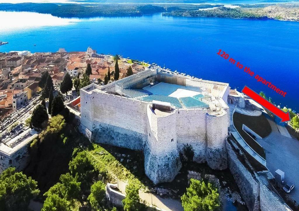 Illy City Centre Apartment Sibenik Bagian luar foto